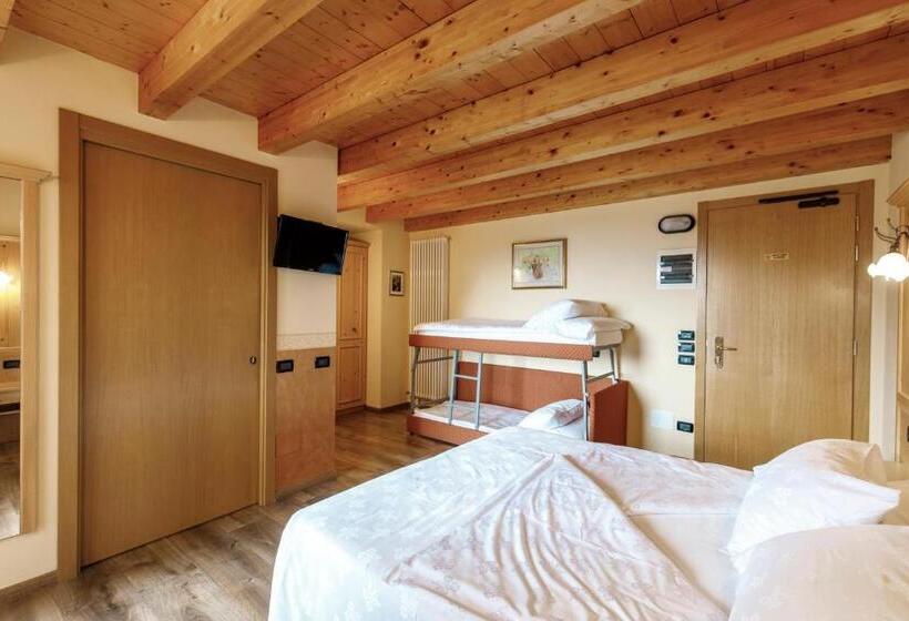 Четырехместный Номер Стандарт, B&b La Montanara