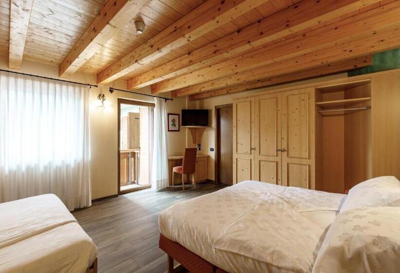 Quarto Quádruplo Estandar, B&b La Montanara