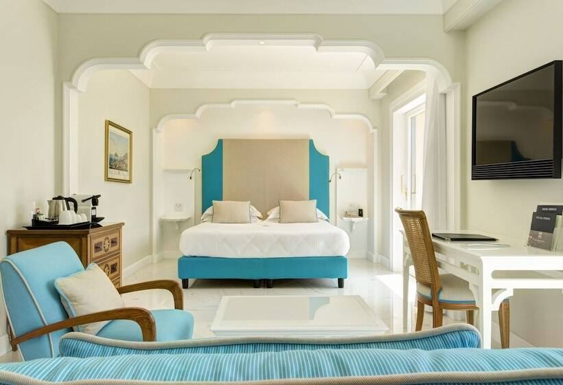 Люкс Вид на Море, Grand Hotel Royal