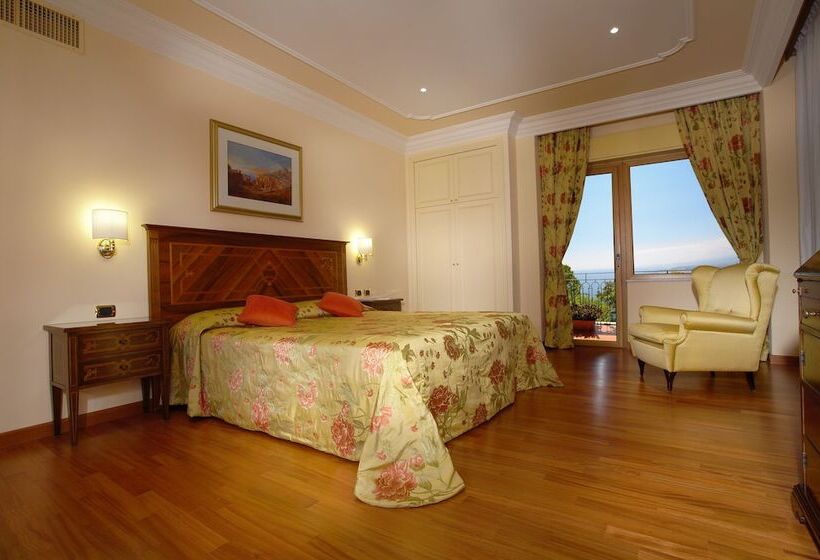 اتاق سوپریور با بالکن, Villa Diodoro