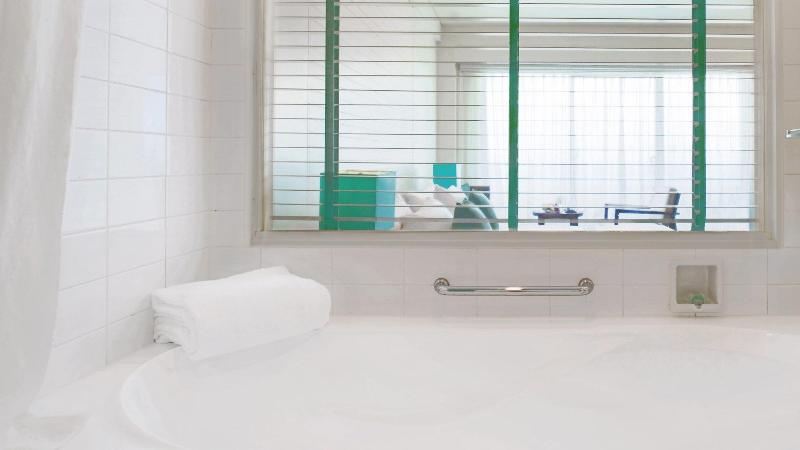 Номер Superior с Видом, Ana Intercontinental Manza Beach Resort, An Ihg