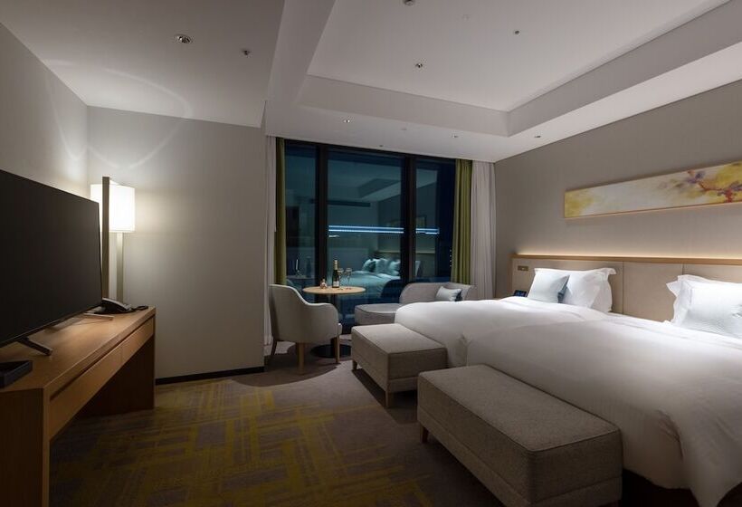 Номер Deluxe, Miyako Hotel Hakata