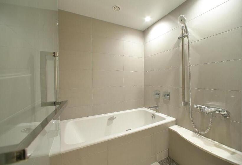 Номер Deluxe, Miyako Hotel Hakata