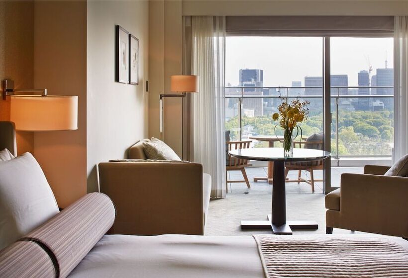 Номер Клуб Кровать Кинг, Palace Hotel Tokyo