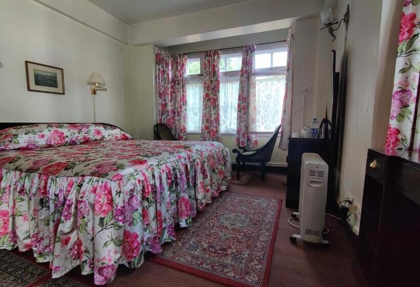 Номер Стандарт, Windamere Hotel   A Colonial Heritage