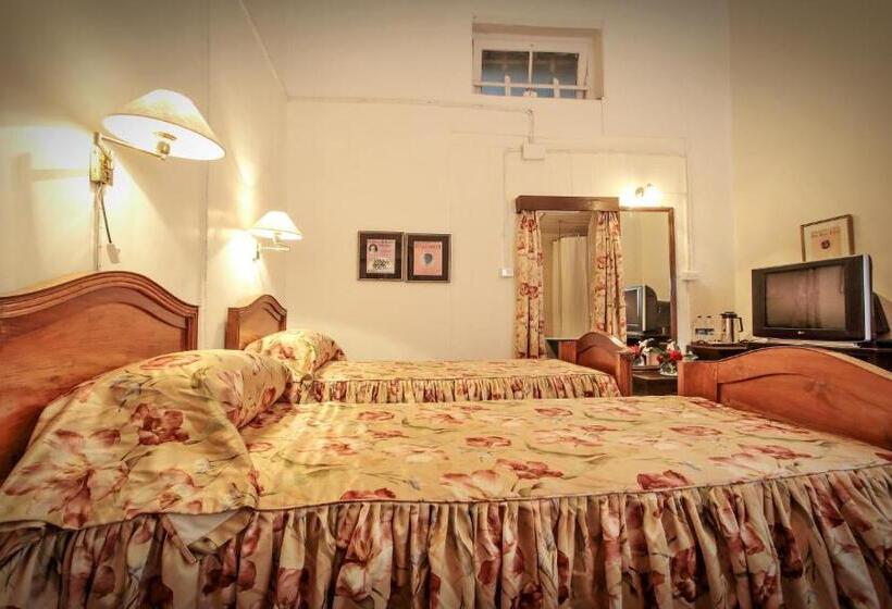 Люкс, Windamere Hotel   A Colonial Heritage