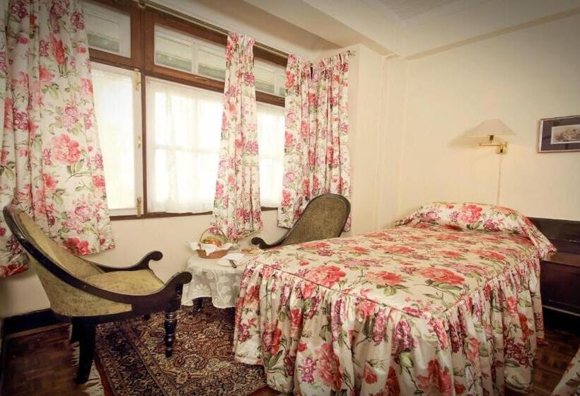 Номер Стандарт, Windamere Hotel   A Colonial Heritage