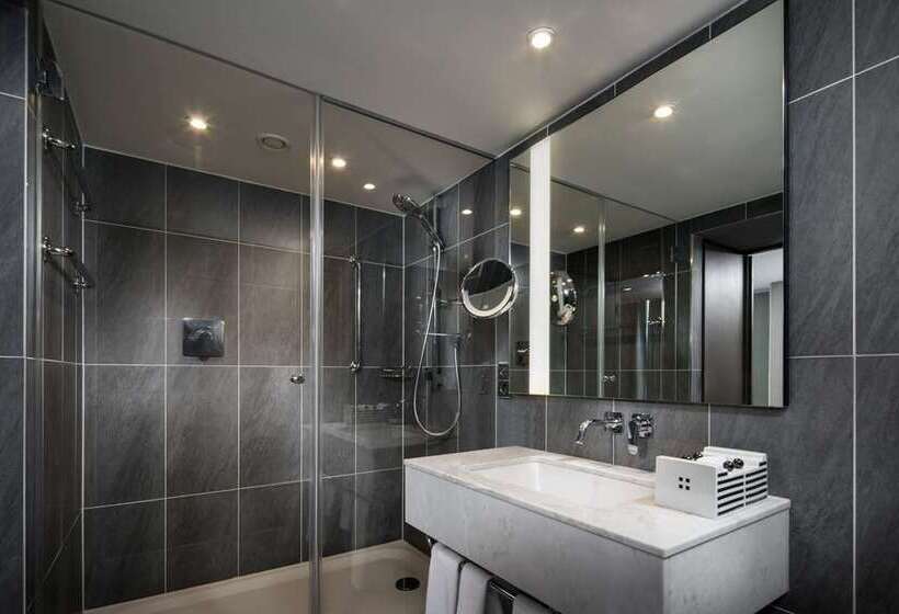Junior Suite Executive, Hilton Tokyo