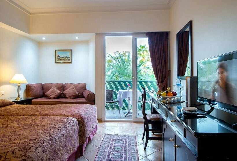 Standard Room, Kennedy Hospitality Resort