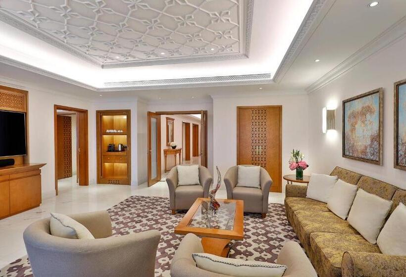 Президентский Люкс, Al Bustan Palace, A Ritzcarlton