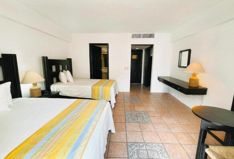Cameră Standard cu Vedere la Munte, Delfin Pv Beach Resort
