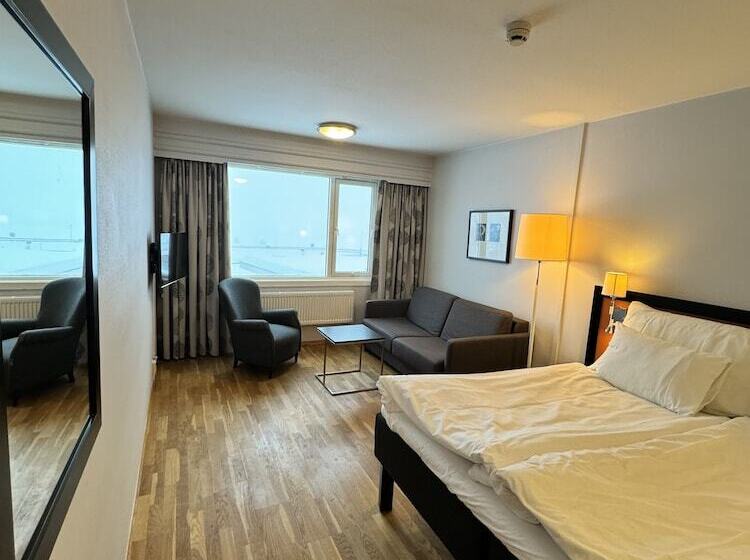 Семейный Номер, Frichs Hotel Hamar