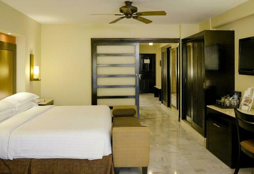 Deluxe-sviitti, Barcelo Puerto Vallarta  All Inclusive