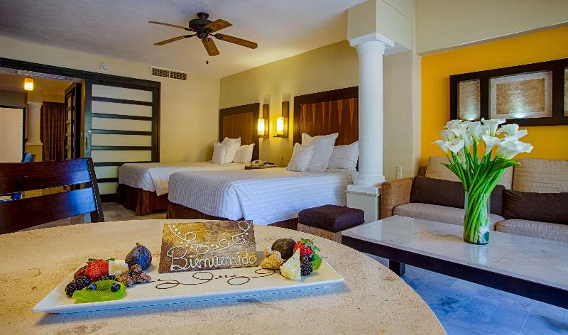 Deluxe-sviitti, Barcelo Puerto Vallarta  All Inclusive