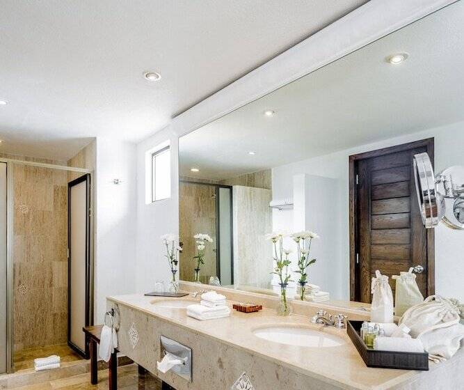 Master Suite Widok Morze, Villa Premiere Boutique Hotel & Romantic Getaway   Adults Only