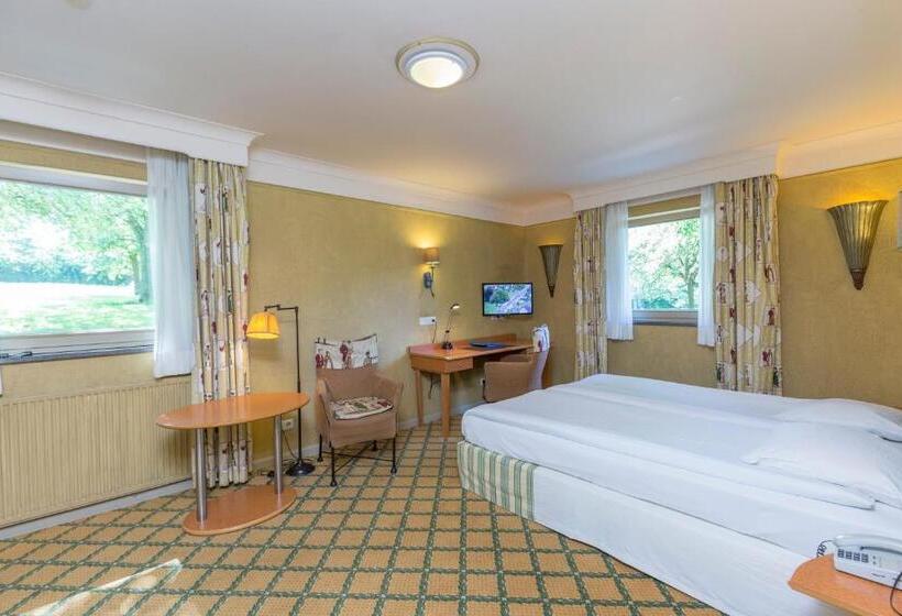Номер Стандарт, Fletcher Hotel Restaurant Kasteel Erenstein