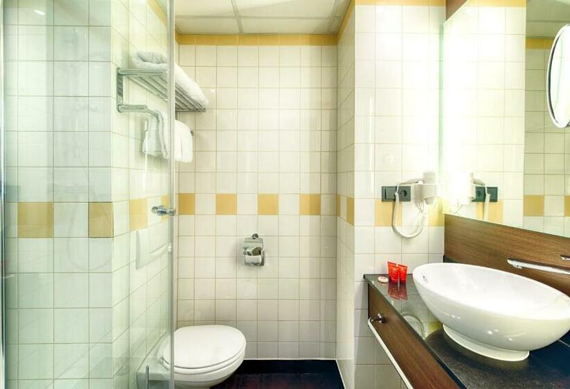 Номер Комфорт, Leonardo Hotel Amsterdam City Center