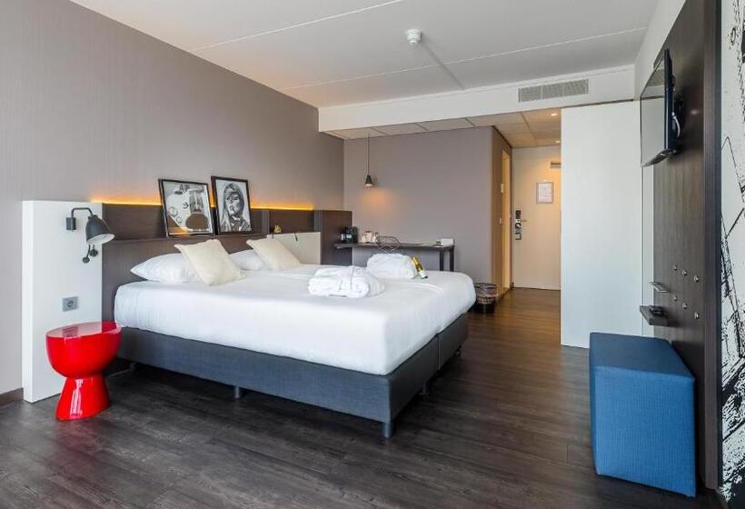 Comfort room with terrace, Postillion Amersfoort Veluwemeer