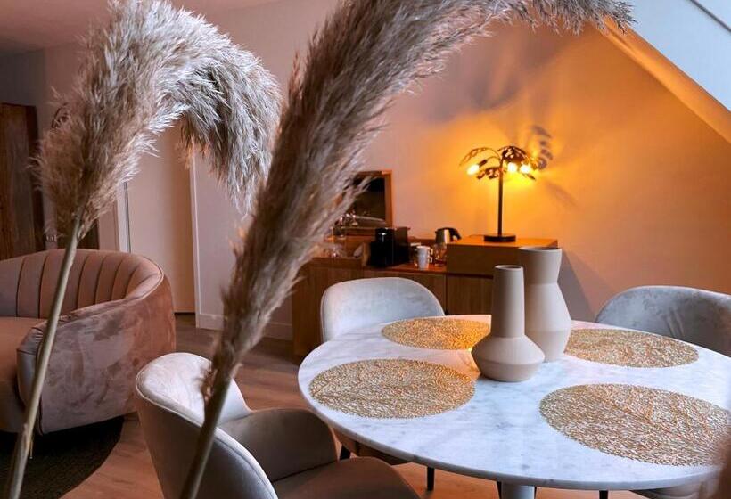 Люкс, Fletcher Hotel Restaurant Oud London