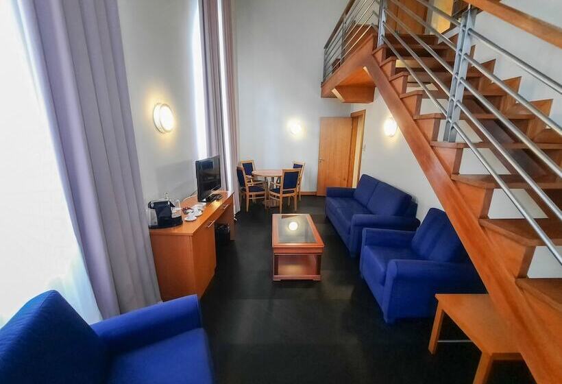 سوییت لوکس, Azoris Angra Garden - Plaza Hotel