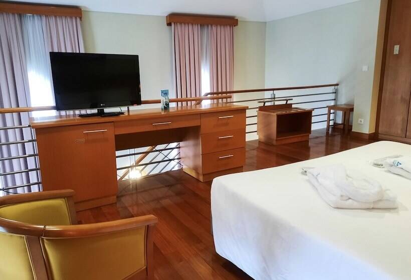 سوییت لوکس, Azoris Angra Garden - Plaza Hotel