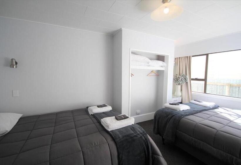 Апартаменты 3 Спальни, Beach Lodge Motels