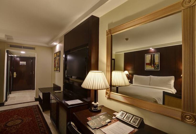اتاق لوکس, Islamabad Marriott