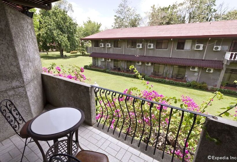 スーペリアールーム, Montebello Villa