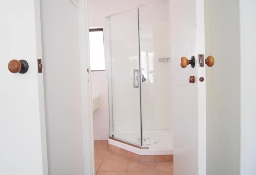 Апартаменты 1 Спальня, Marlin Court Motel