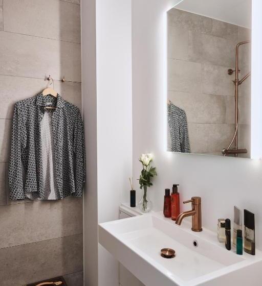 이코노미 룸, Continental Relax & Spa