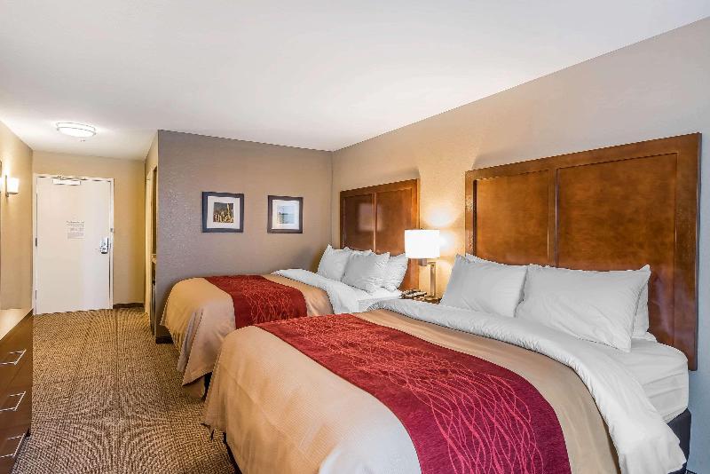اتاق استاندارد با تخت بزرگ, Courtyard By Marriott San Juan Miramar