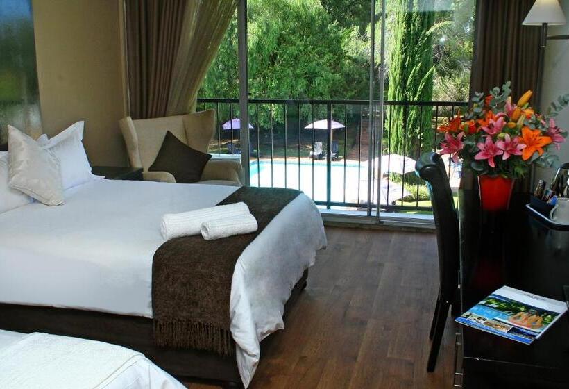 Номер Стандарт, Oudtshoorn Inn