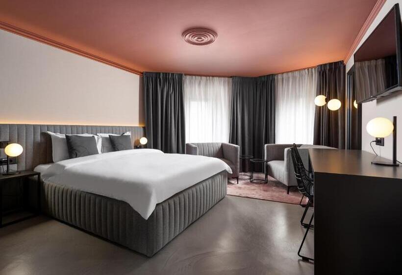 استودیوی سوپریور, Visionapartments Bucharest Calea Victoriei