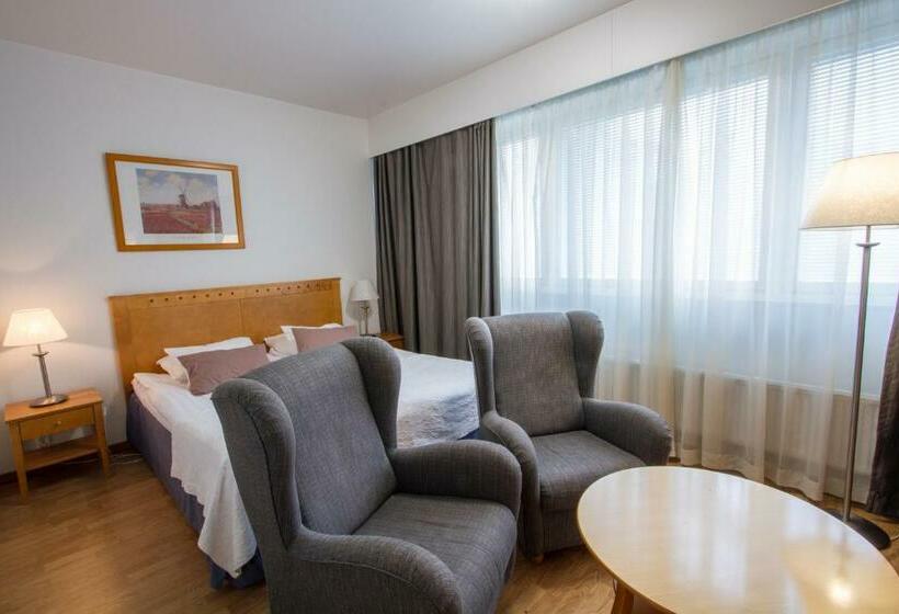 이코노미 룸, Economy Hotel Savonia