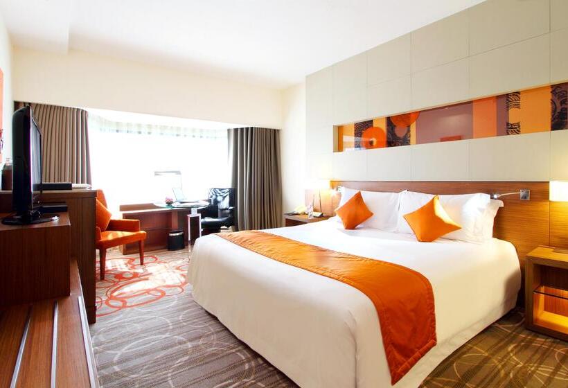 سوئیت پریمیوم, Centara Grand At Central Plaza Ladprao Bangkok