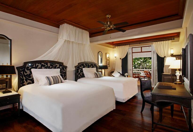 Номер Премиум, Centara Grand Beach Resort & Villas Hua Hin