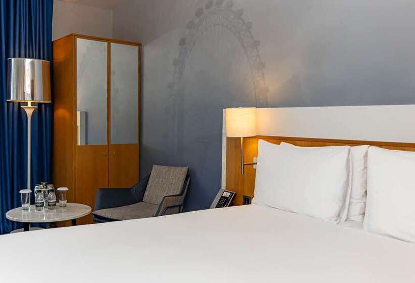 Camera Executive, Hilton Moscow Leningradskaya