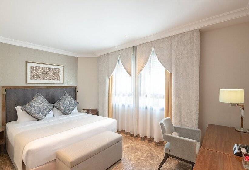 Junior Suite avec Vues, The Oberoi Madina المدينة أوبروي