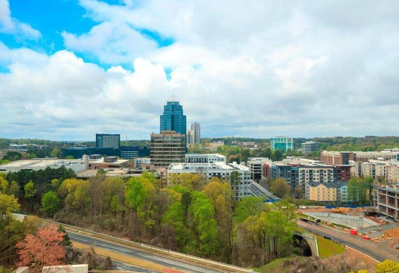 חדר סטנדרט עם מיטת קינג, Atlanta Marriott Perimeter Center