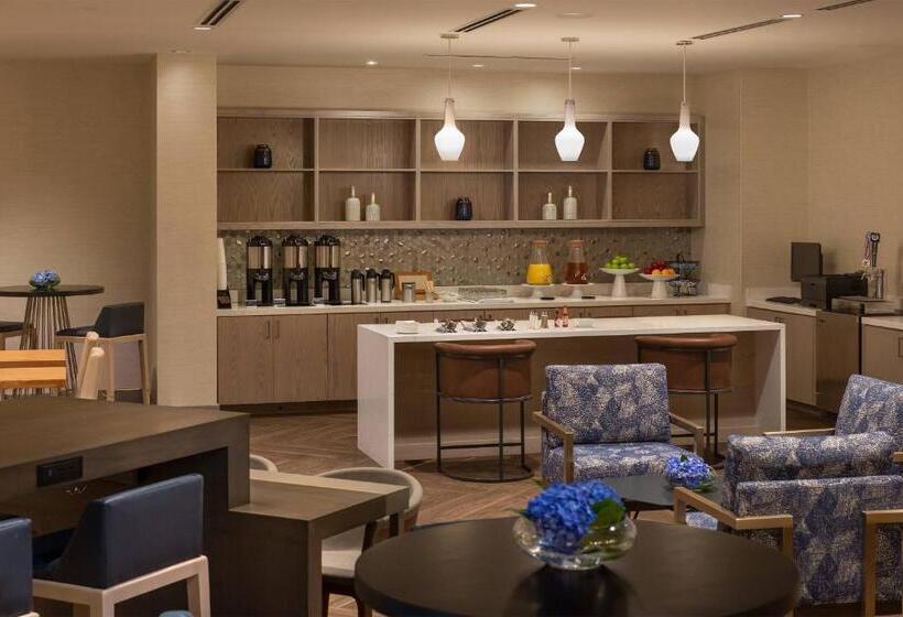 חדר סטנדרט עם מיטת קינג, Atlanta Marriott Perimeter Center