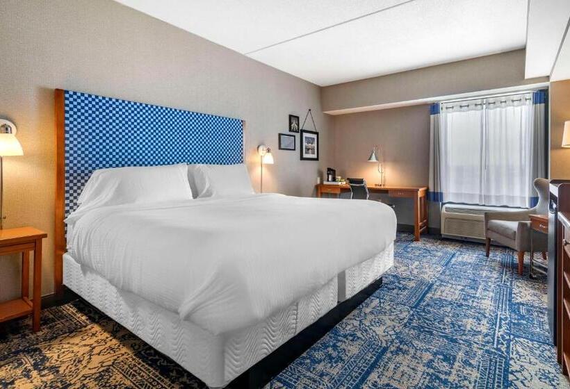 Номер Стандарт Кровать Кинг Адаптированный для Инвалидов, Bangor Aviator Hotel Bw Premier Collection
