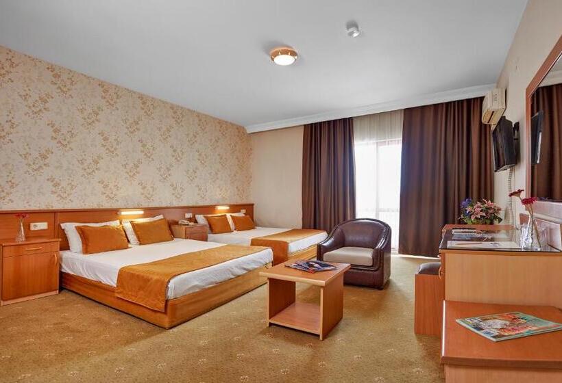 Номер Стандарт Трехместный, Billurcu