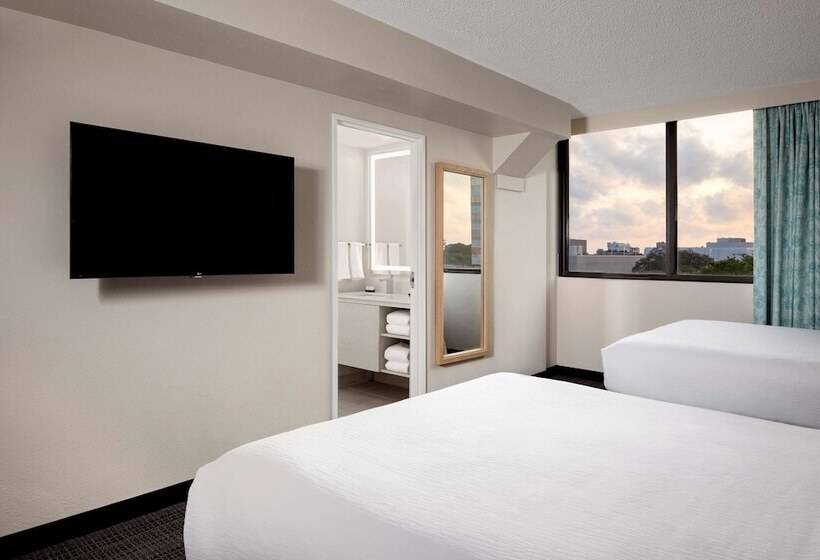 스위트, Embassy Suites By Hilton Tampa Airport Westshore