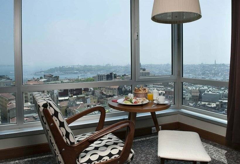 オーシャンビューのクラブルーム, The Marmara Pera