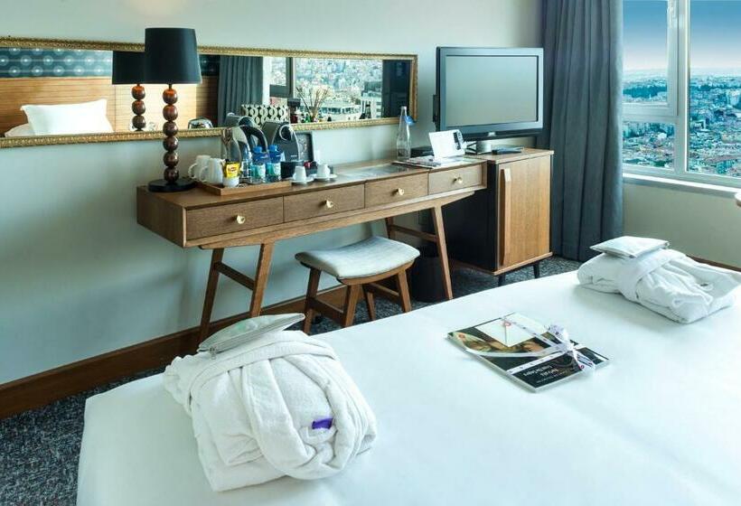 クラブルーム, The Marmara Pera