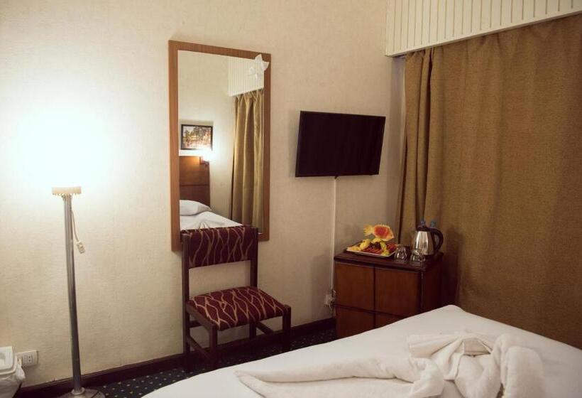 اتاق استاندارد یک نفره, Salma Hotel Cairo