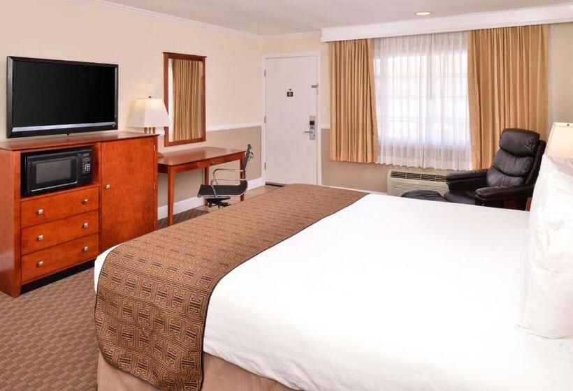 장애인을 위한 킹사이즈 침대 스탠다드 룸, Best Western Capistrano Inn