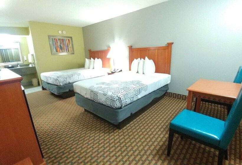 Номер Стандарт 2 Двуспальные Кровати, Best Western Jacksonville Inn