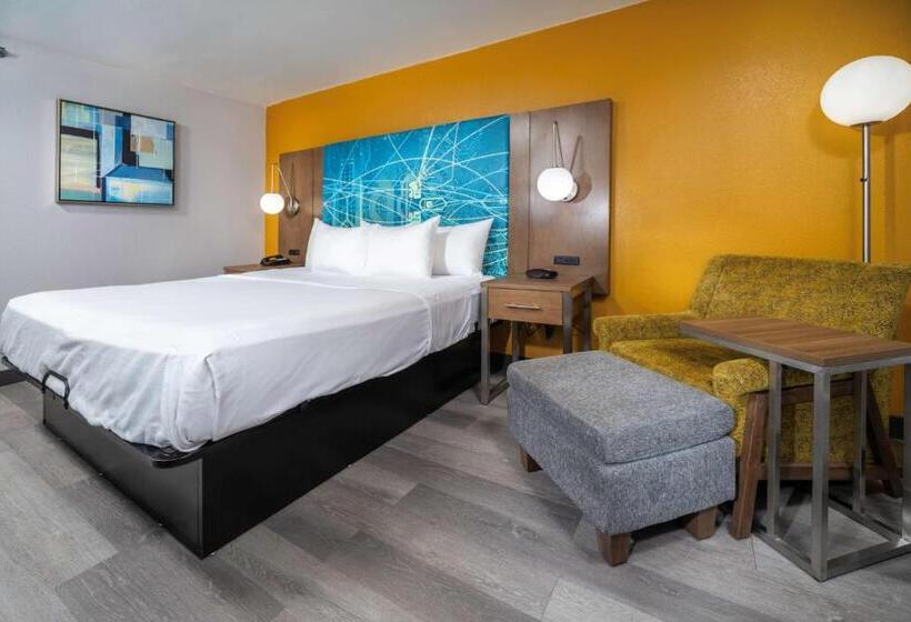 Номер Стандарт Кровать Кинг Адаптированный для Инвалидов, Best Western Plus Raleigh Crabtree Valley