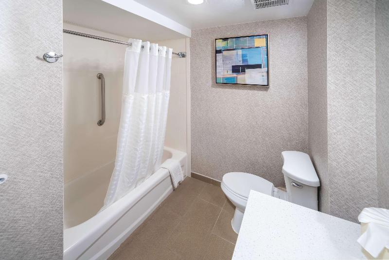 Стандартный Номер Кровать Кинг, Best Western Plus Raleigh Crabtree Valley